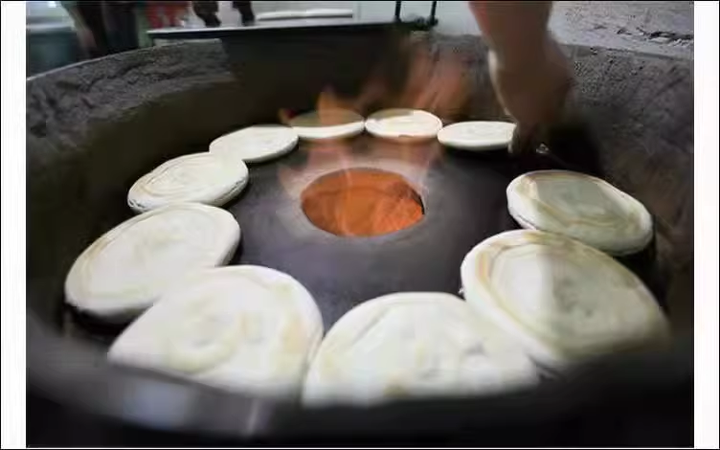 图片[5]-老潼关肉夹馍制作教程：馍胚卤肉与调味技术-数品库